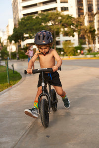 Casco Oliver Space